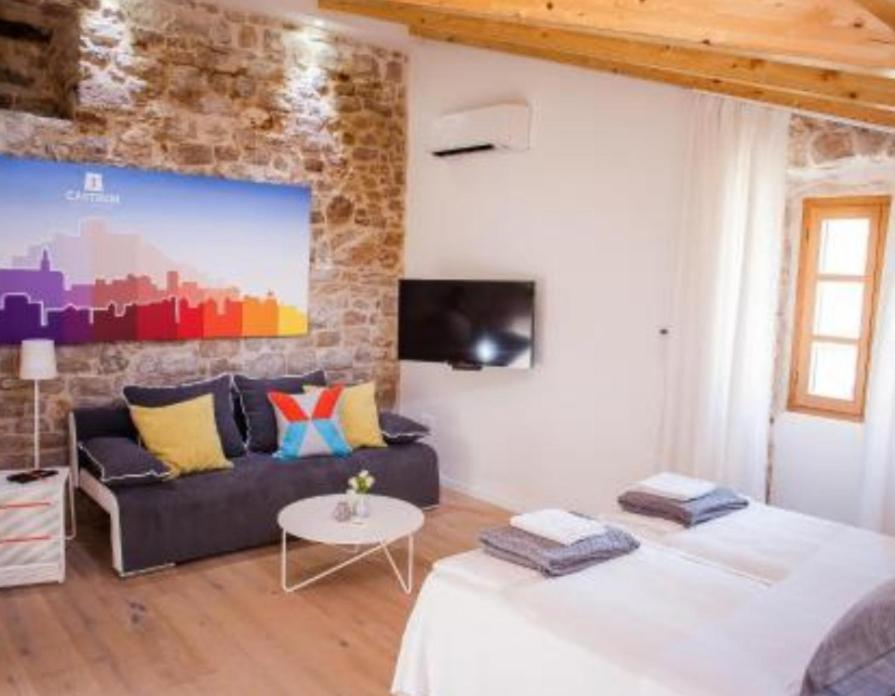 Castrum Apartment